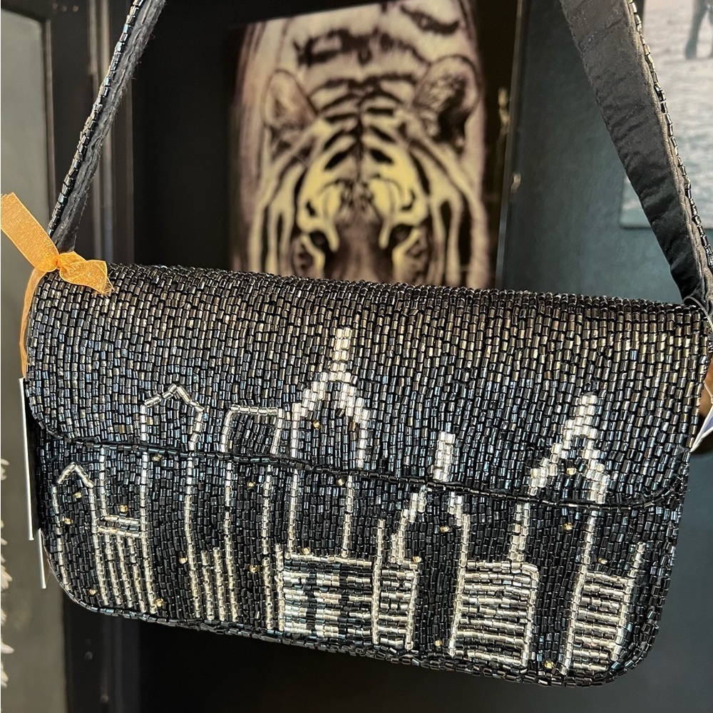 ❤️🖤Made in India, VIRAL City Skyline Beaded Bag🖤❤️NWT - Picture 3 of 10